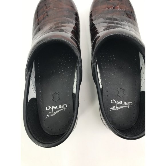 Dansko Patent Leather Croc Print Clog Slip On Shoe Brown Size 38 - Picture 5 of 7